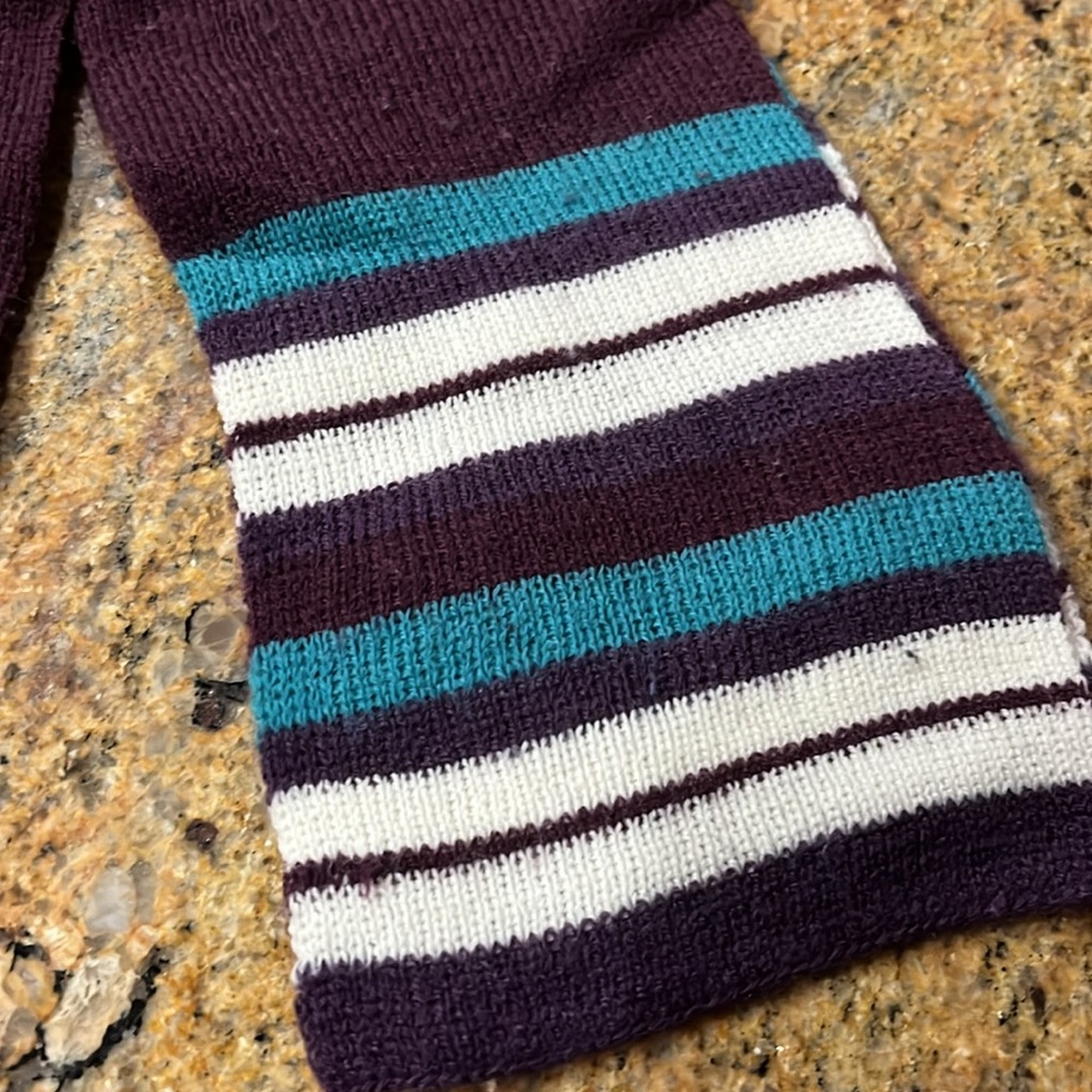 Scarf - Picture 2 of 3